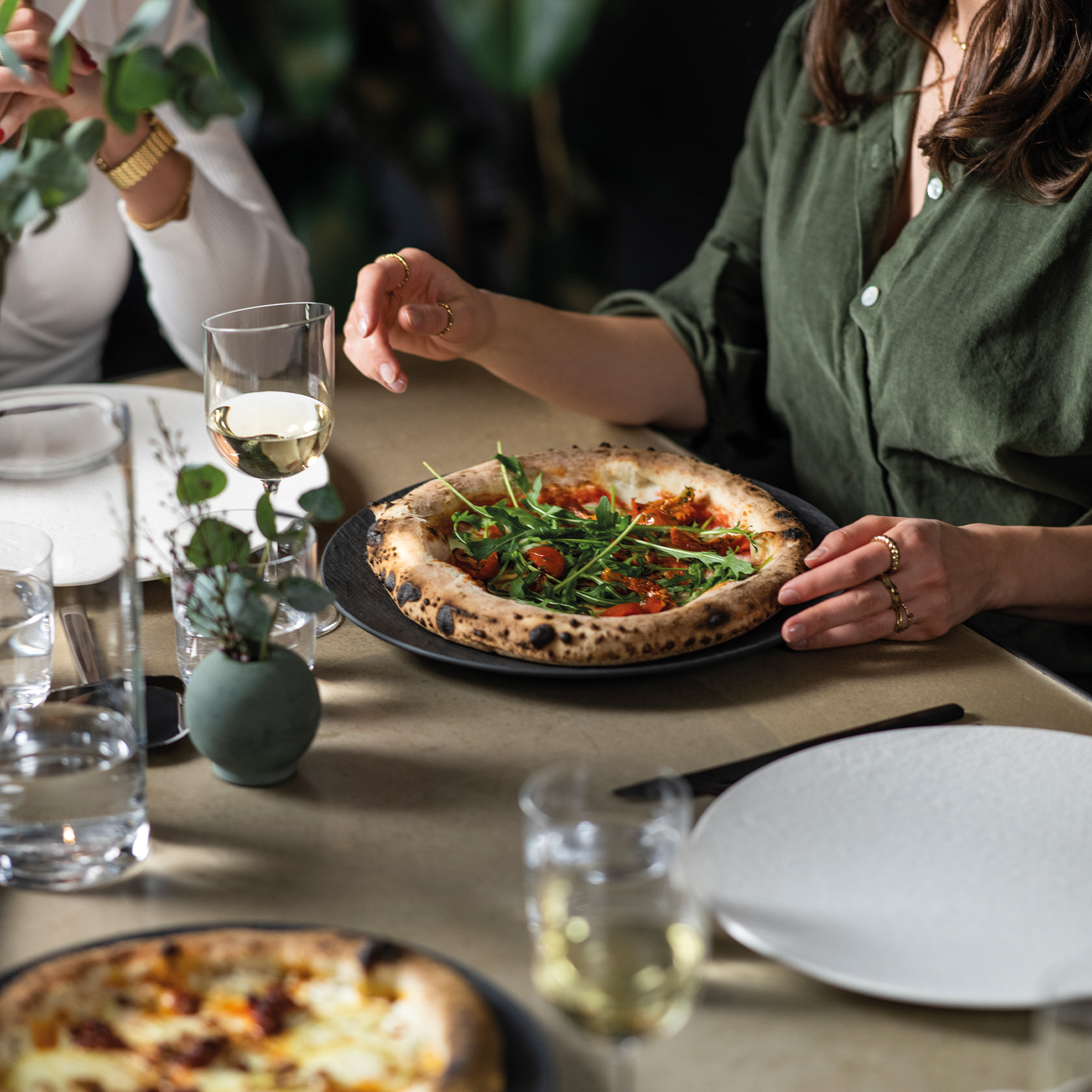 VB_1042402590_1042392590_1136538120_manufacture_newmoon_multi_exp_02_p_112021_org