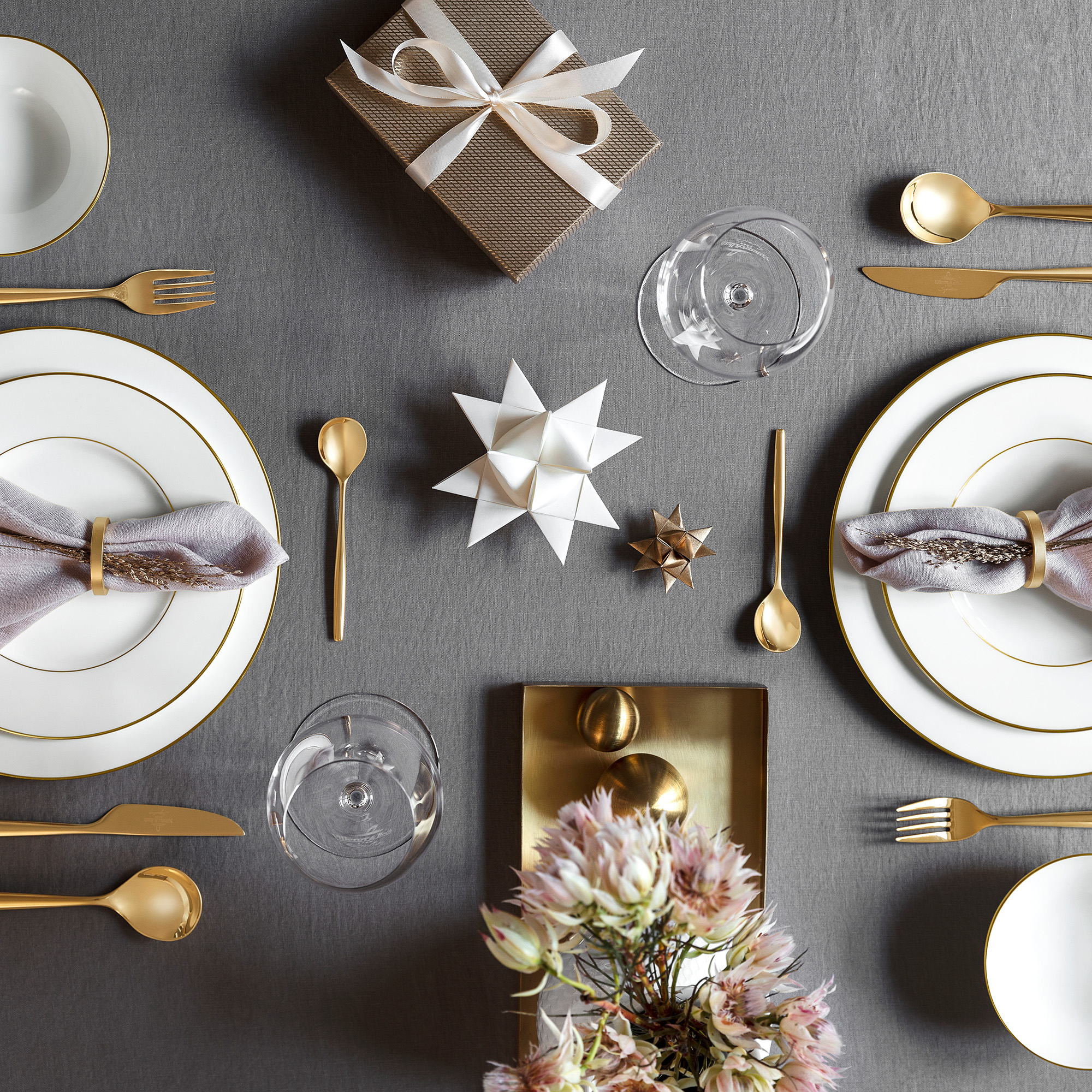 VB_104653_126528_113801_anmutgold_metrochic_metrochicdor_multi_exp_01_l_102021_org