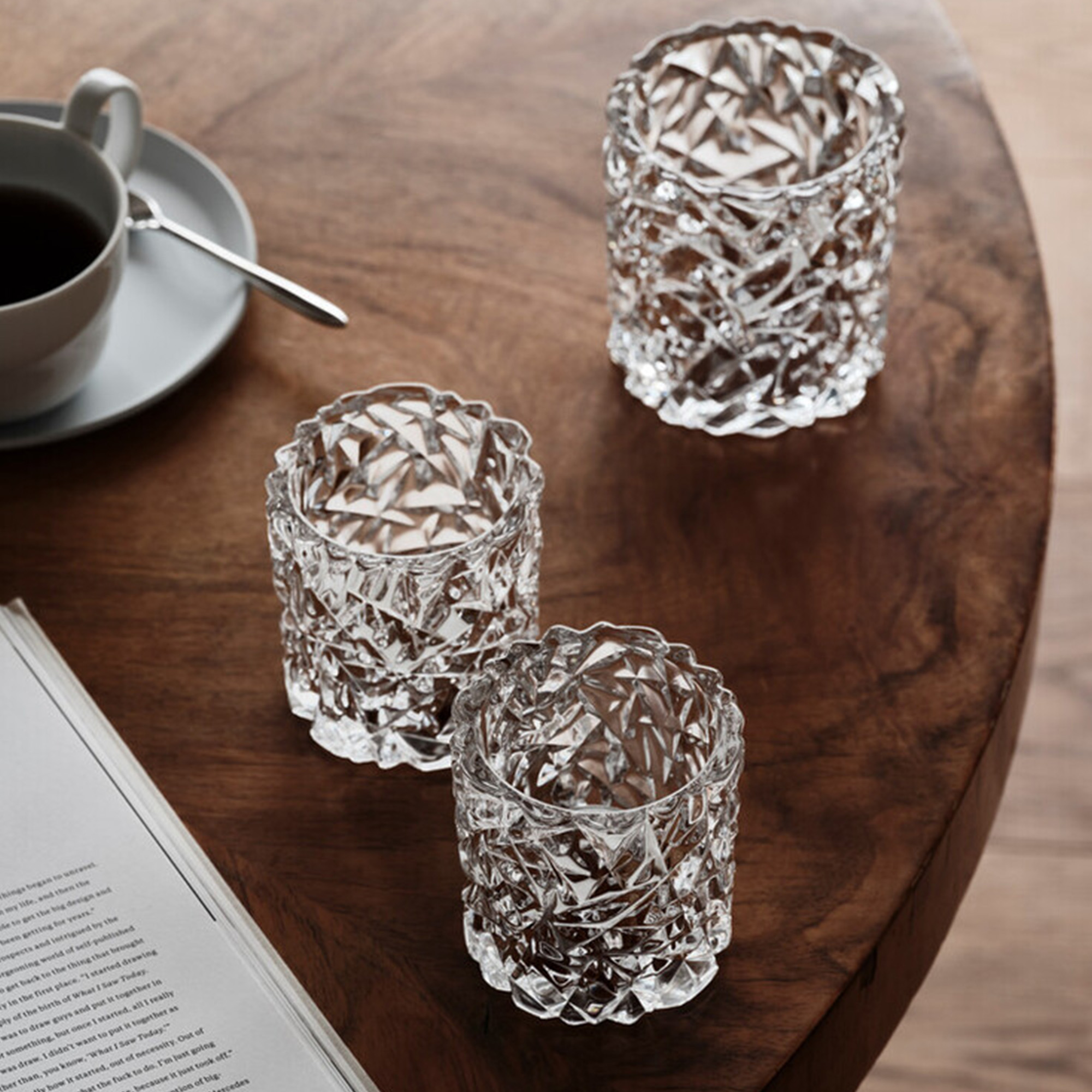 6590171_6590172_Carat_Votive-Small_Votive-Medium_Orrefors_Lena-Bergström_ENV_2023_01_3x4