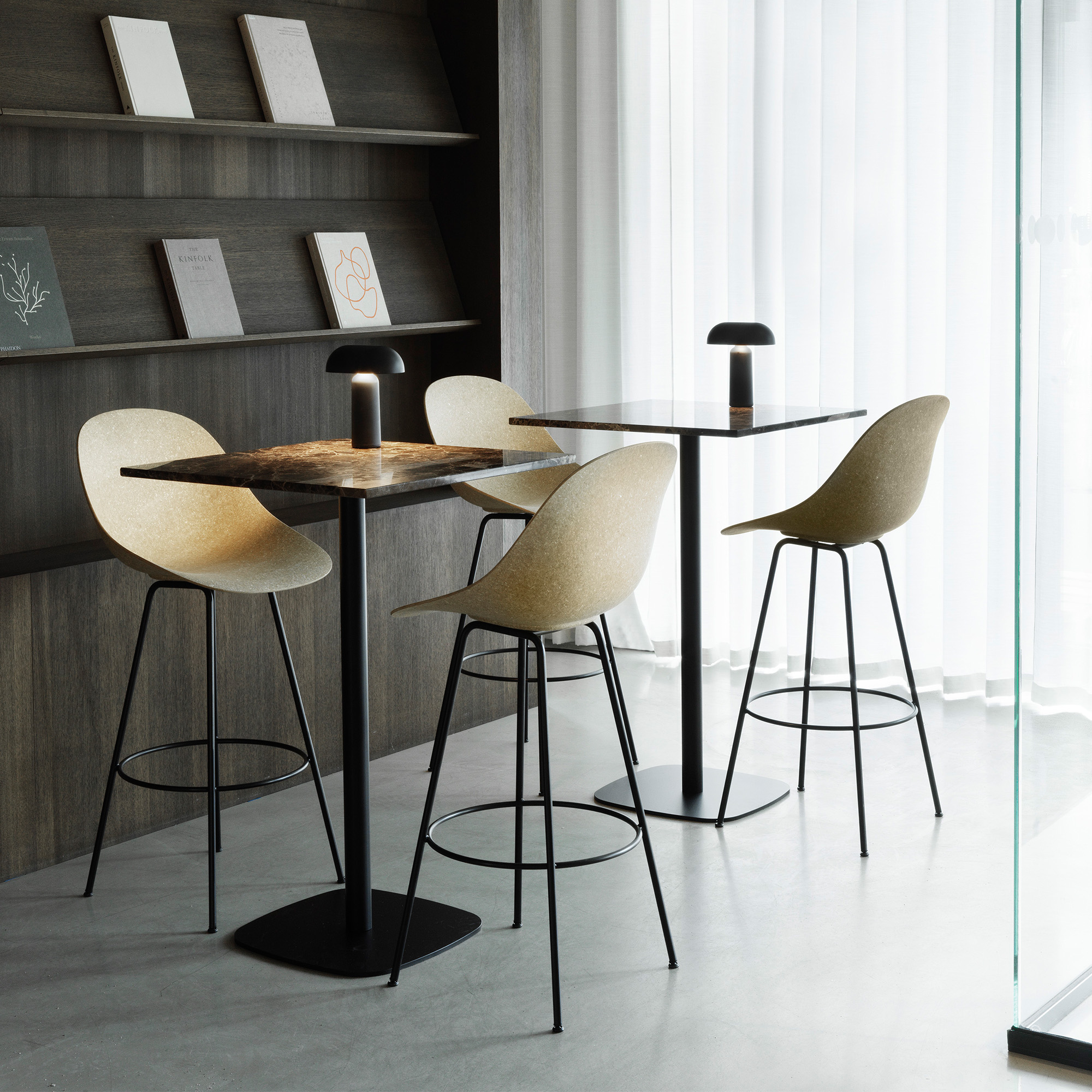 2023_Mat_Bar_Chair_75_cm_Form_Café_Table_H94,5_70x70_cm_Marble_Porta_lamp_Black