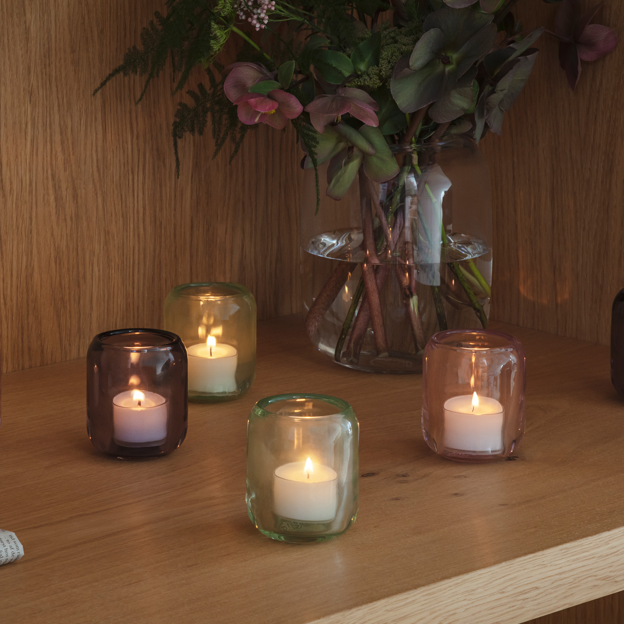 571388_571377_571379_571378_Eva_Solo_Acorn_h16-5_tealight_clear_rose_grape_pine_l