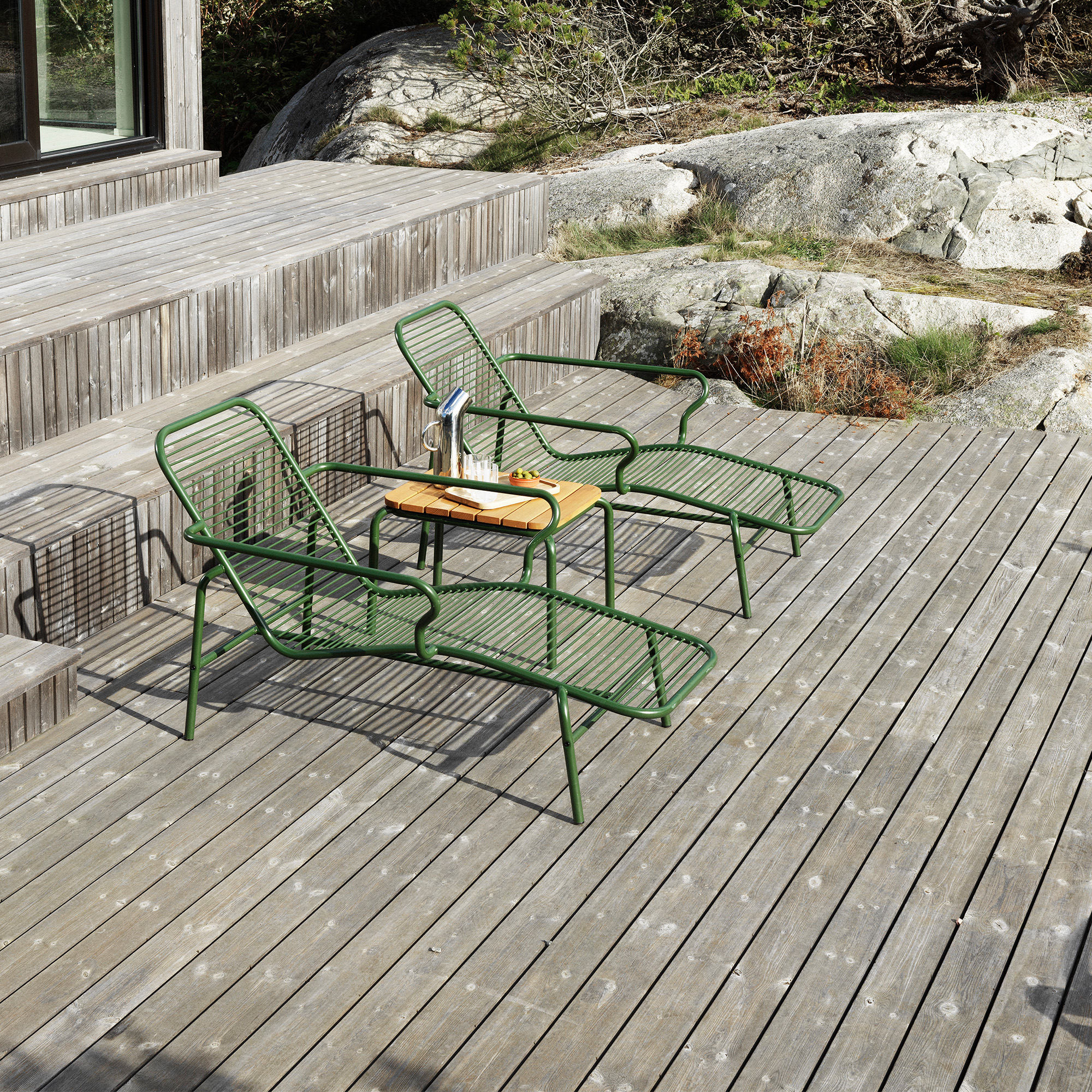 2023_Vig_Chaise_Longue_Dark_Green_Vig_Table_55x45cm_Wood_Dark_Green