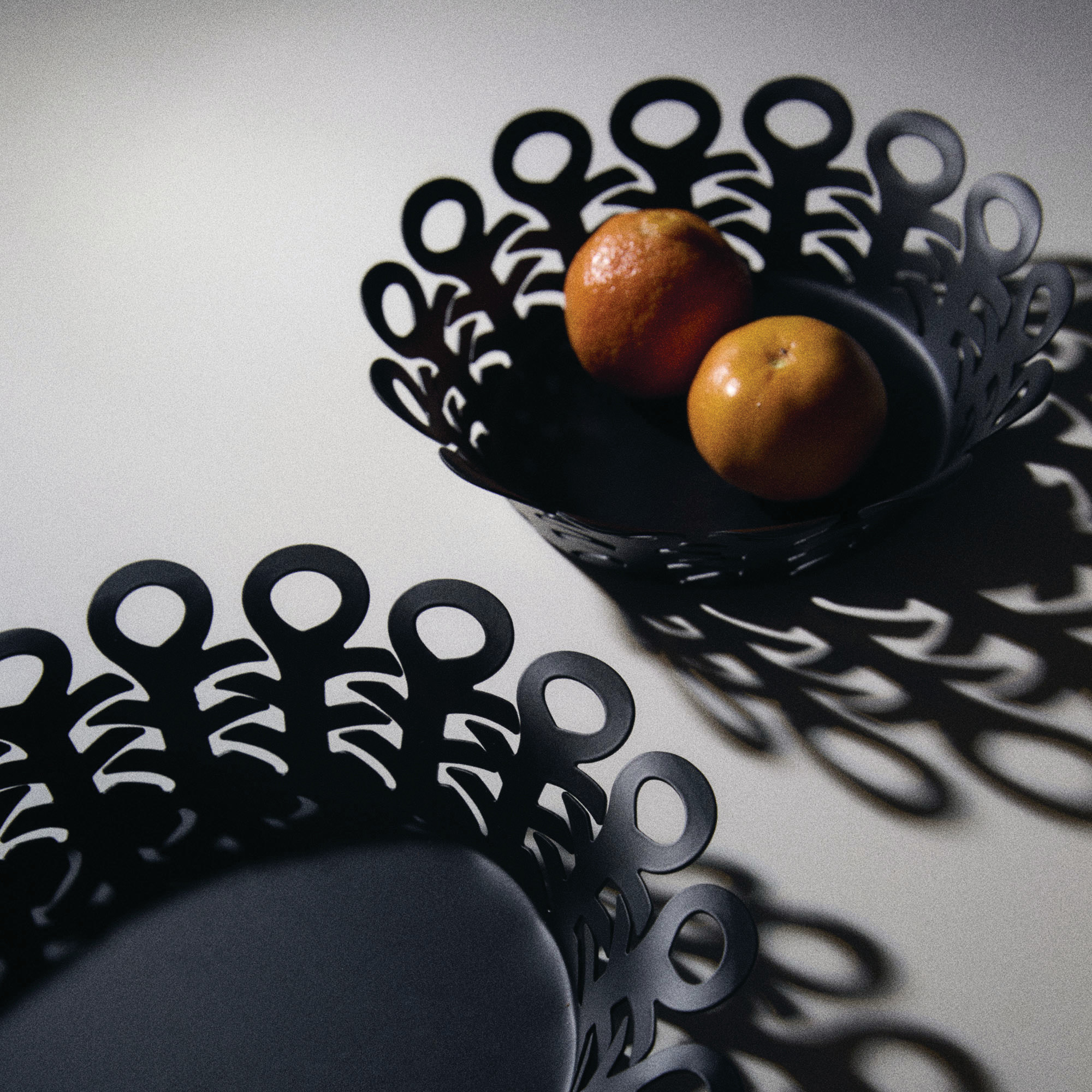 0002_BM21-21_BM21-25_B_amb_04_ph.Beppe Radogna_creative direction_Bordel Studio_1x1_A4_3500pxl