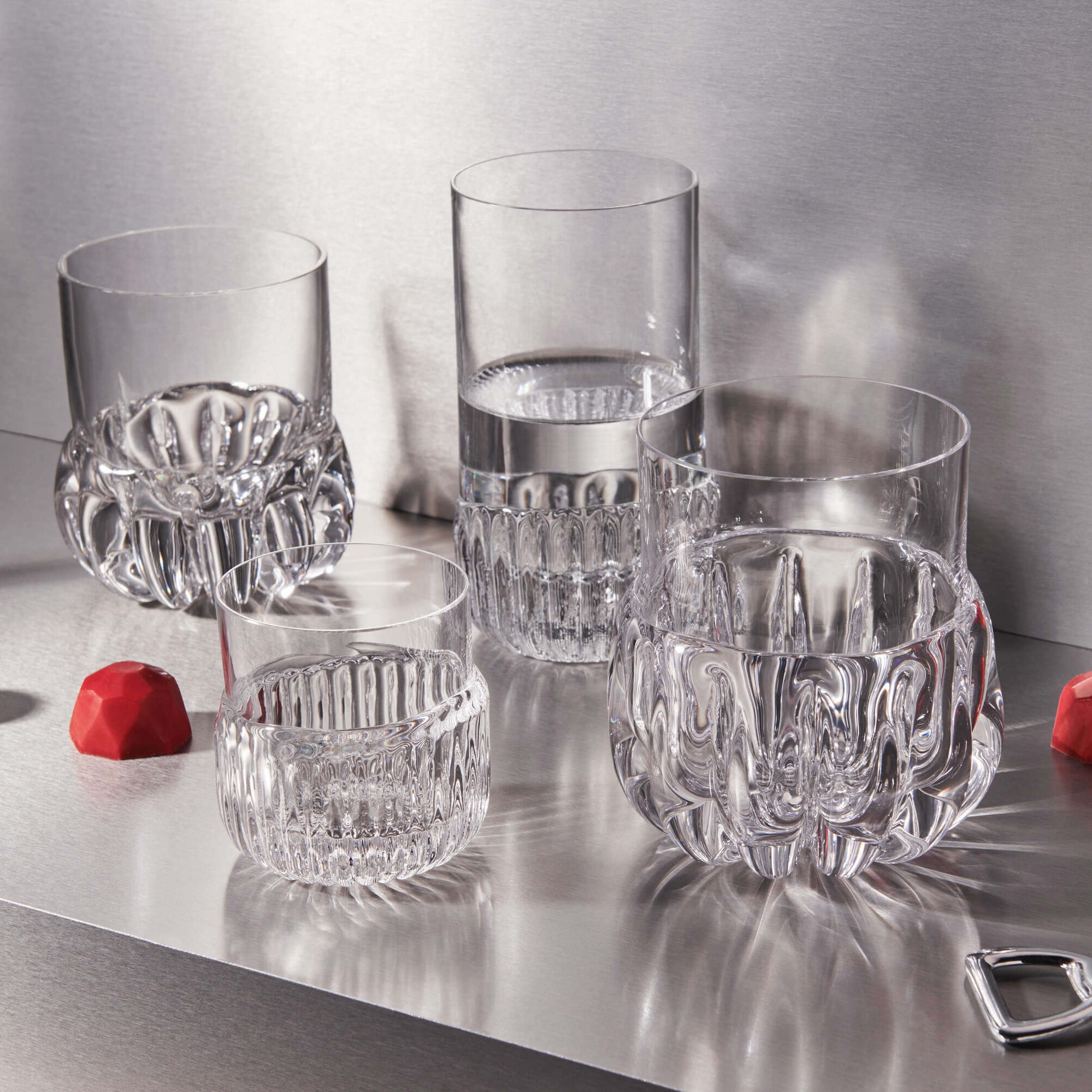 7092422_7092423_7092424_7092425_Jomo_drink_glass_Kosta_Boda_Nina_Christensen_ENV_01_3x2