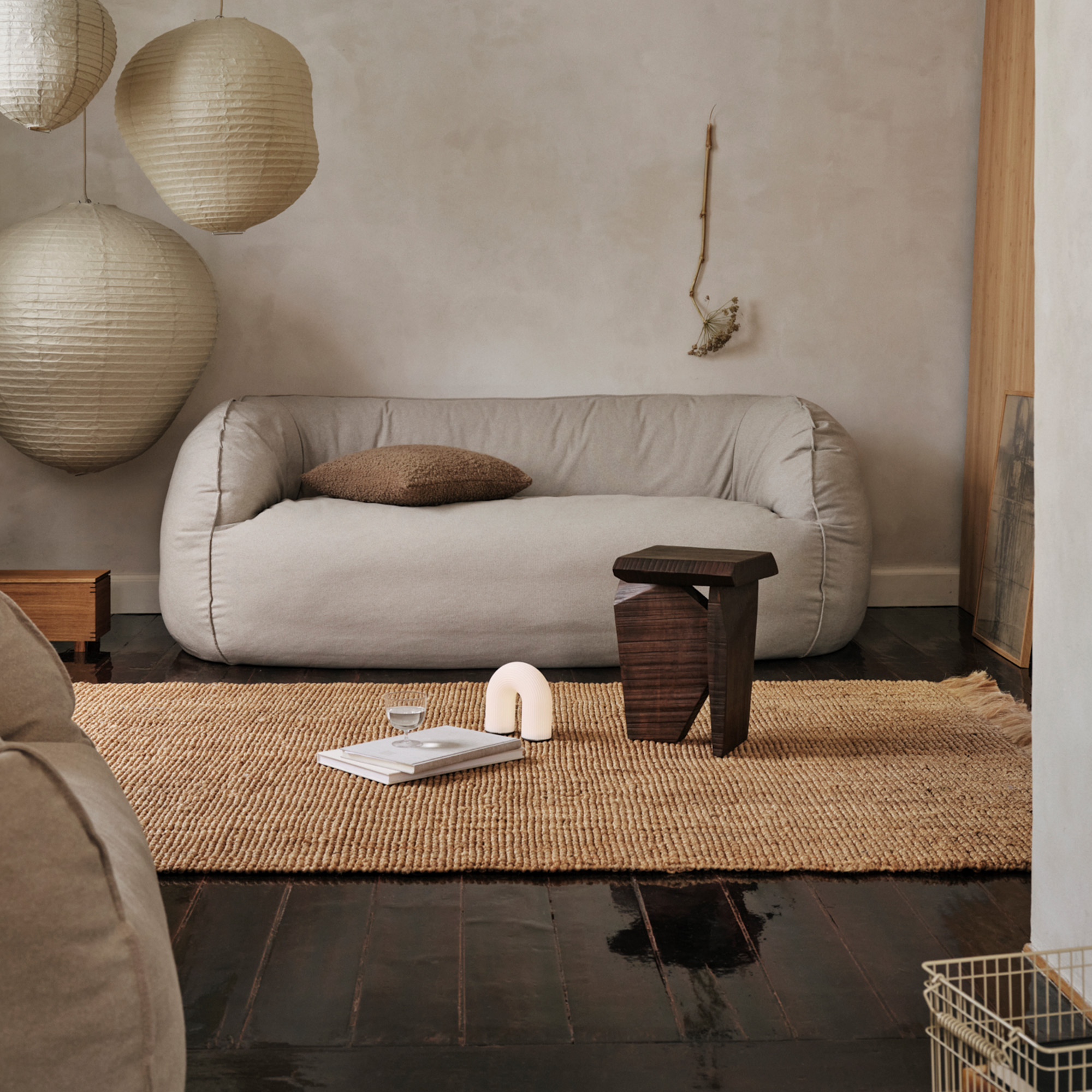 fermLIVING_AW24_Nesten2-Seater_Re-Cotton_1104270253_SilvaPiece_1104270195_KurbisLampshade_DarkSage_1104269824_1104269825_1104269826